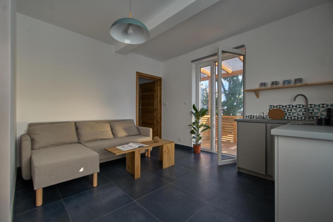 Apartment Ponidzie *